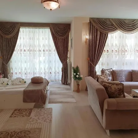 Villa Вила С Минимален Басейн И Джакузи Bankja